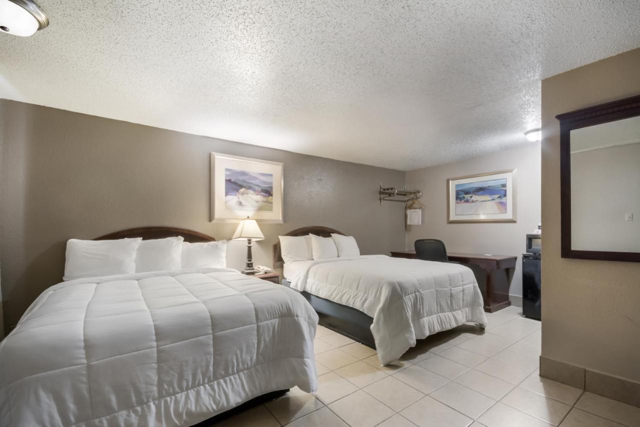 Americas Best Value Inn Woodward At 8Th St Eksteriør bilde