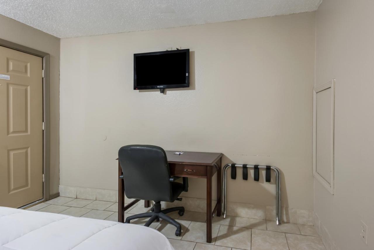 Americas Best Value Inn Woodward At 8Th St Eksteriør bilde