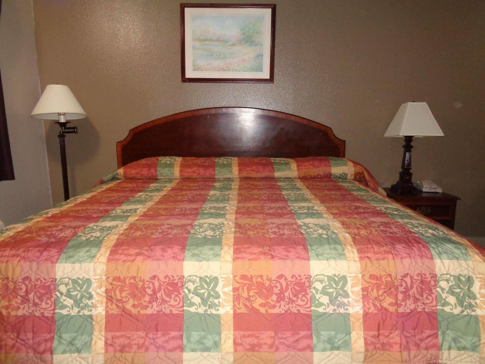 Americas Best Value Inn Woodward At 8Th St Eksteriør bilde